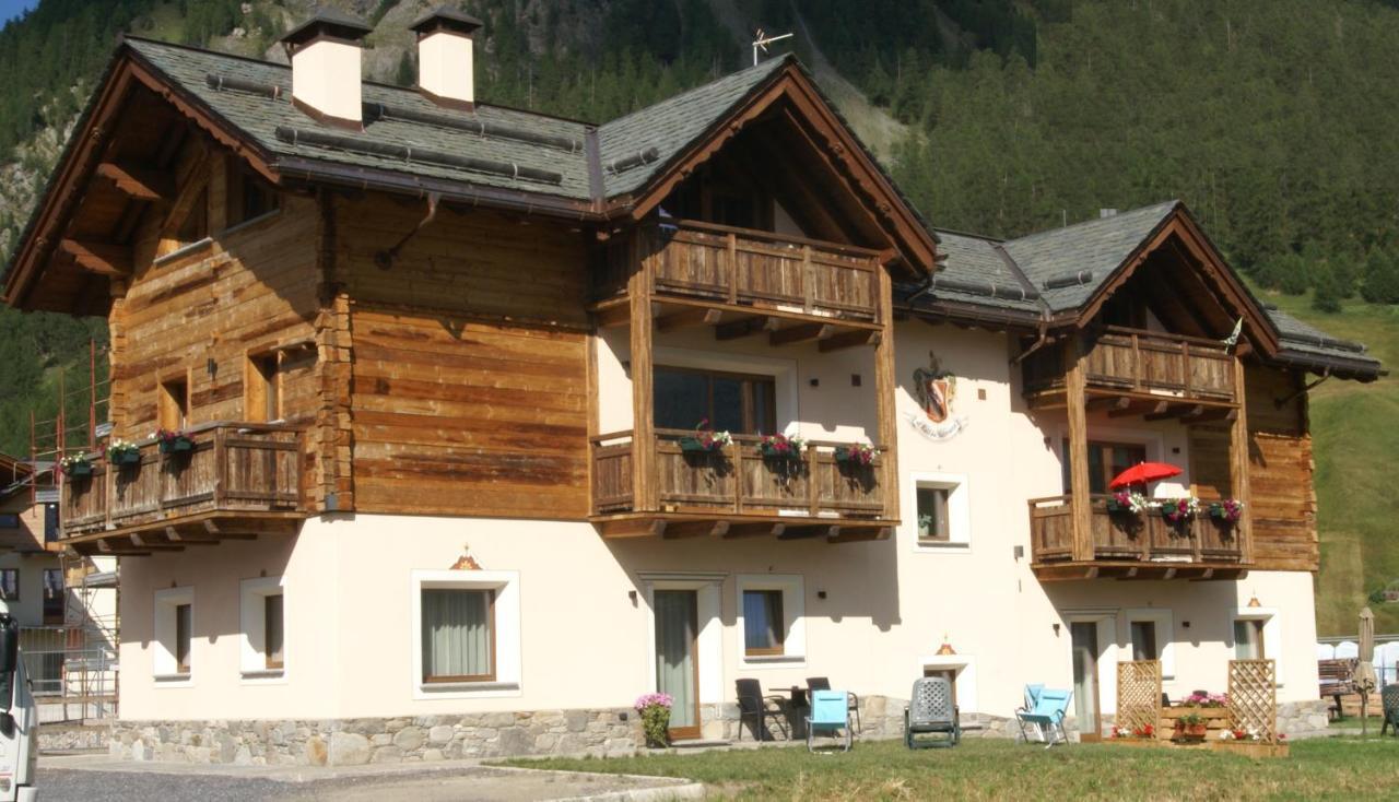 Al Bait Da Valeriano - Appartamento Dami Livigno Kültér fotó